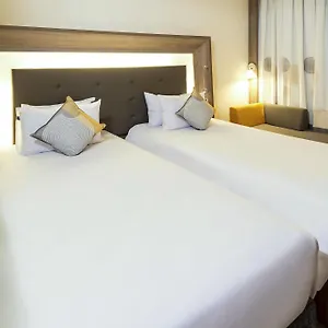 Szálloda Novotel World Forum, Hága